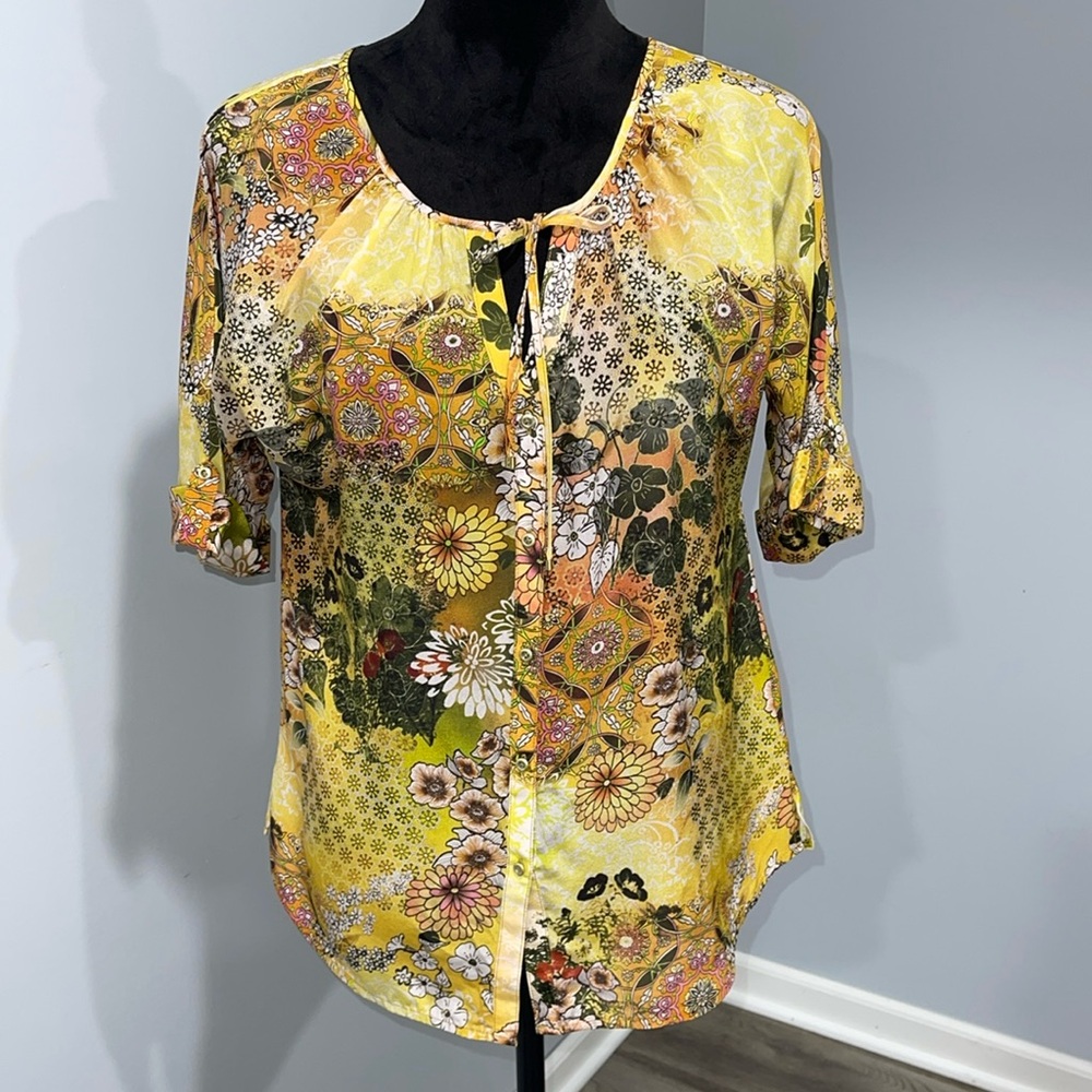 Women’s Robert Graham 100% silk floral boho print blouse size X-small